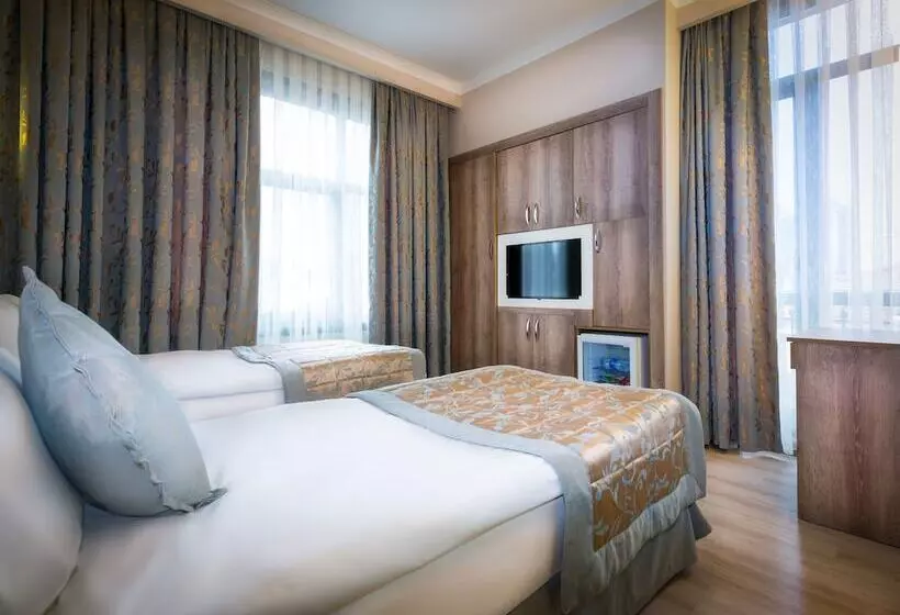 Fatih Hotel Corner