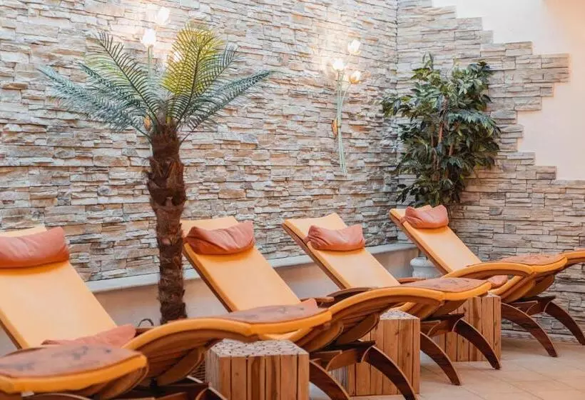 Hotel Jagdhaus Monzabon