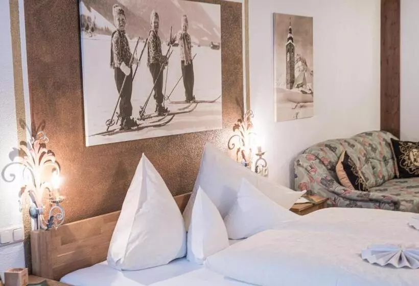 Hotel Jagdhaus Monzabon