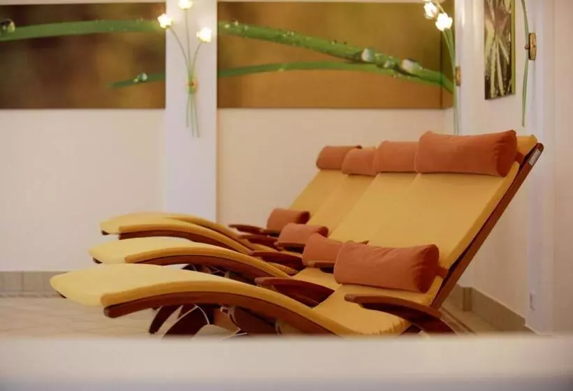 Hotel Jagdhaus Monzabon