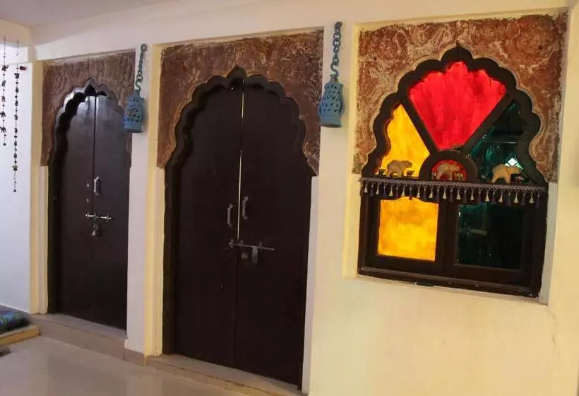 هتل Kesar Heritage Boutique Home Stay