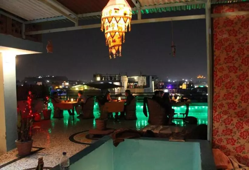 هتل Kesar Heritage Boutique Home Stay