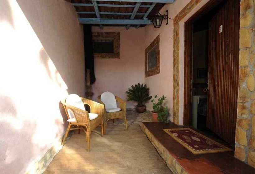 בית מלון כפרי B&b Petrara Resort