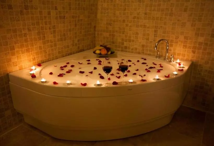 Hotel Magic Cave House