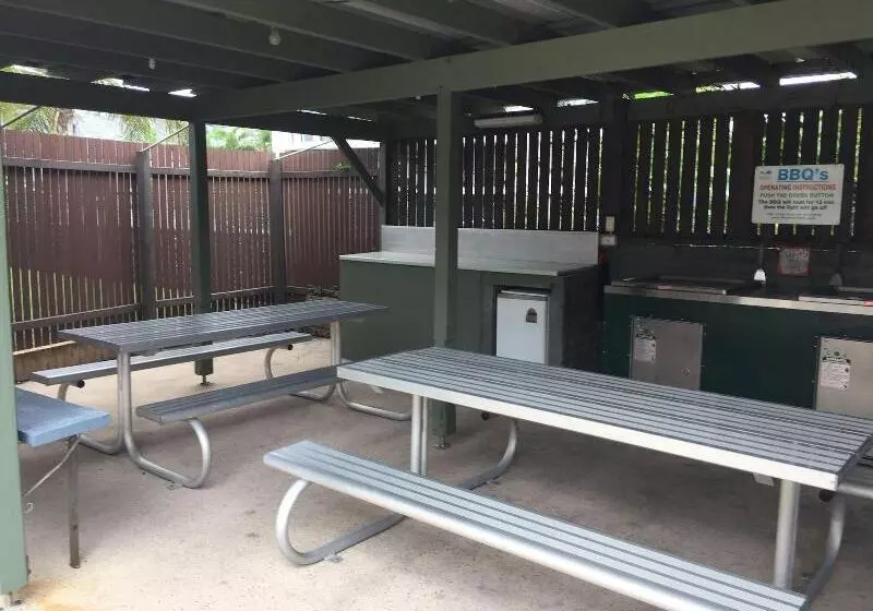 酒店 Pacific Regis Apartments