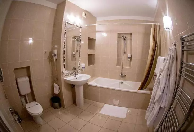 בית מלון כפרי The Elite   Oradea S Legendary