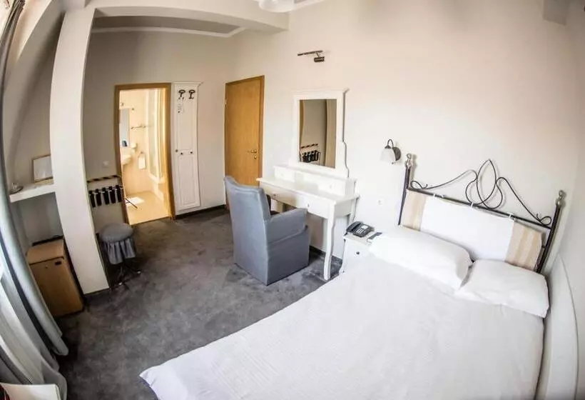 בית מלון כפרי The Elite   Oradea S Legendary