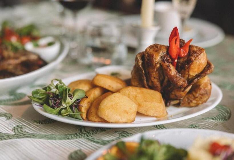 בית מלון כפרי The Elite Oradea S Legendary