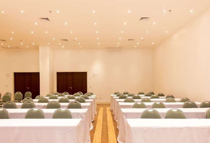 فندق Tulip Inn Campos Dos Goytacazes