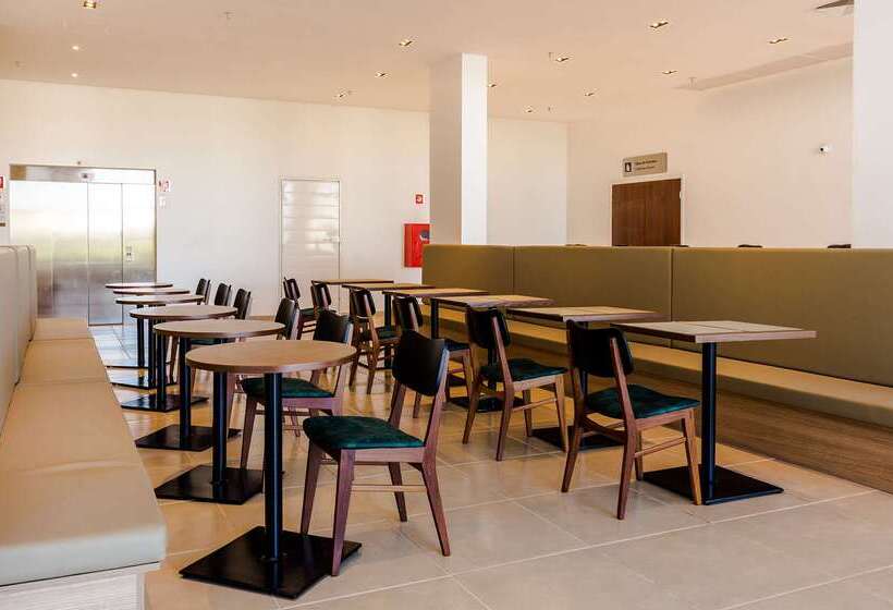 فندق Tulip Inn Campos Dos Goytacazes