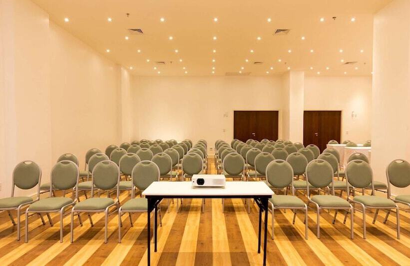 فندق Tulip Inn Campos Dos Goytacazes