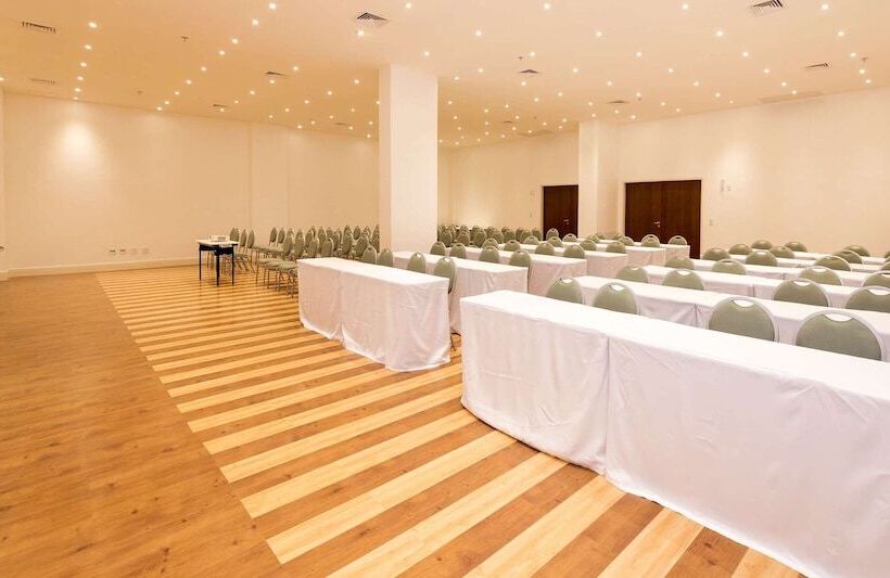 فندق Tulip Inn Campos Dos Goytacazes