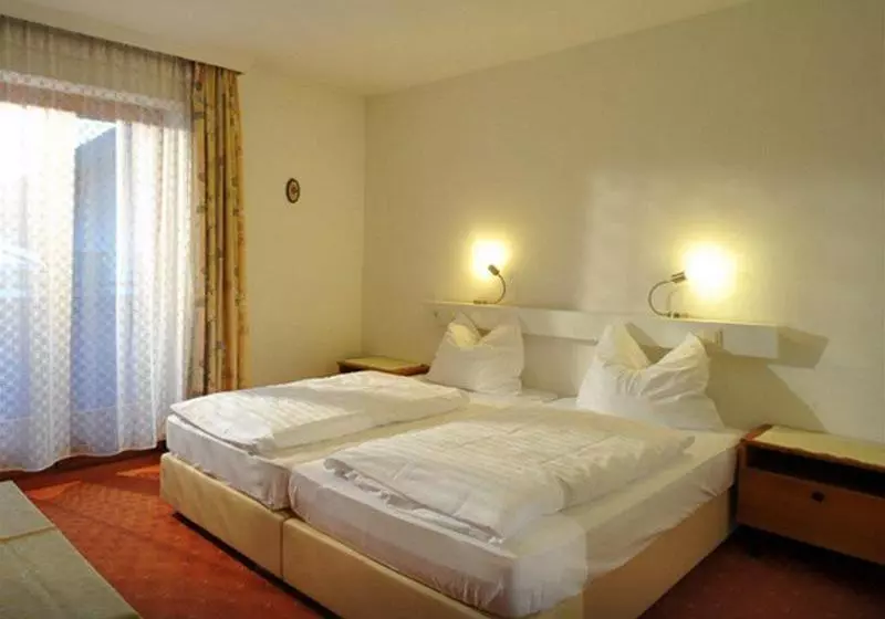 ホテル Unterbräu