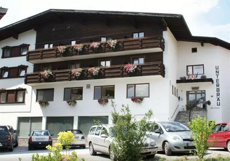 ホテル Unterbräu