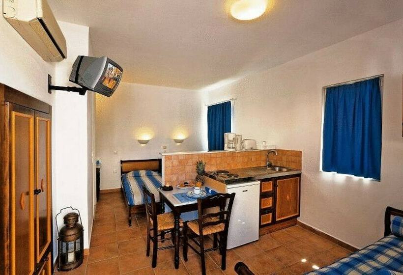 Katikies Studios & Apartments