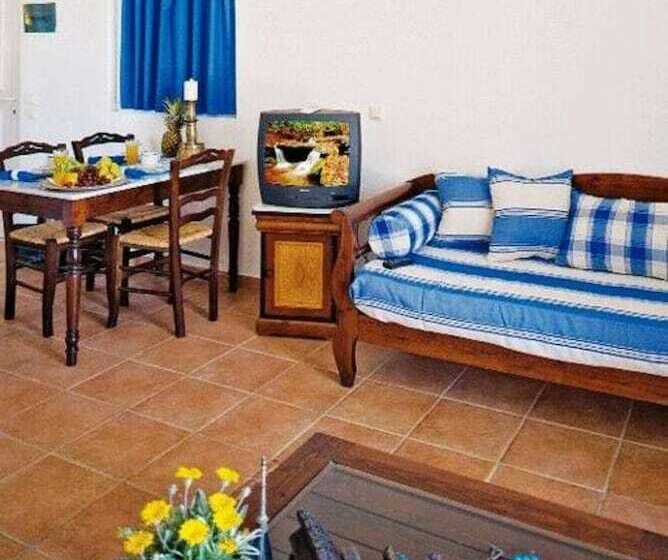 Katikies Studios & Apartments