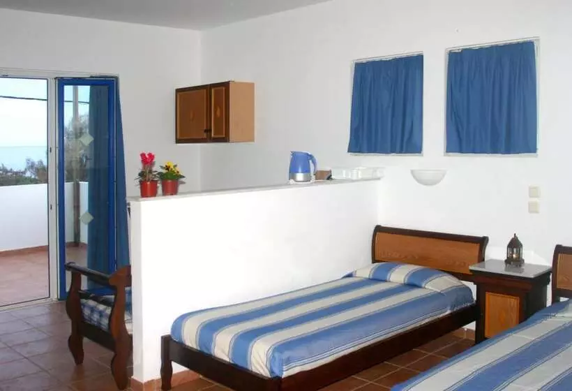 Katikies Studios & Apartments