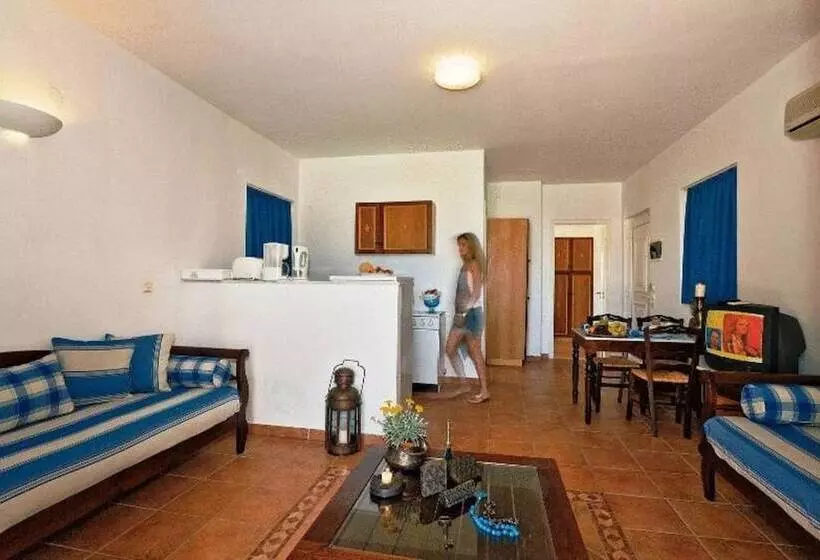 Katikies Studios & Apartments