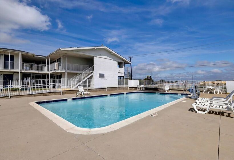 Motel 6 Denton, Tx  Unt