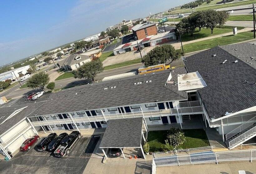 Motel 6 Denton, Tx  Unt