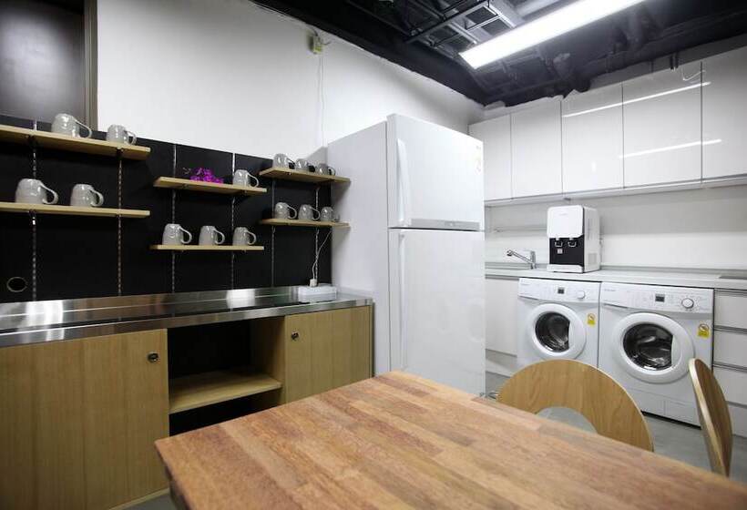 Pensiune K Pop Hotel Seoul Station