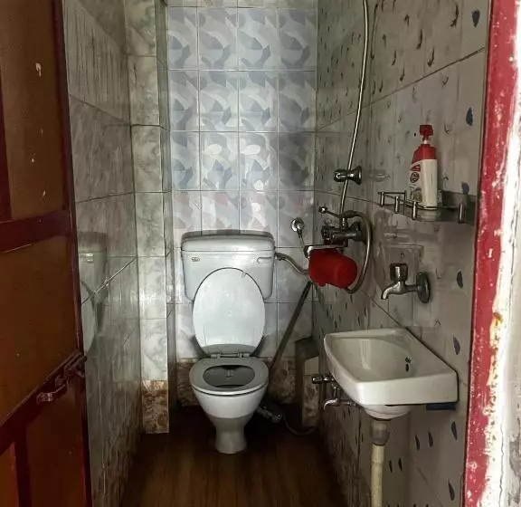 ペンション Shri Guest House