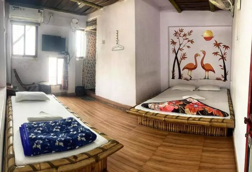 ペンション Shri Guest House