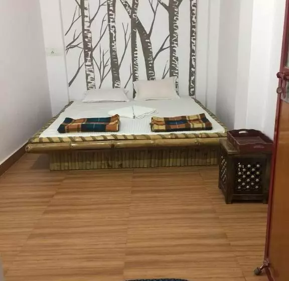 ペンション Shri Guest House