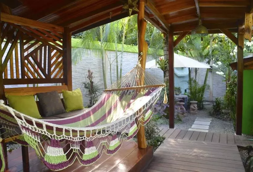 Physis Caribbean Bed & Breakfast