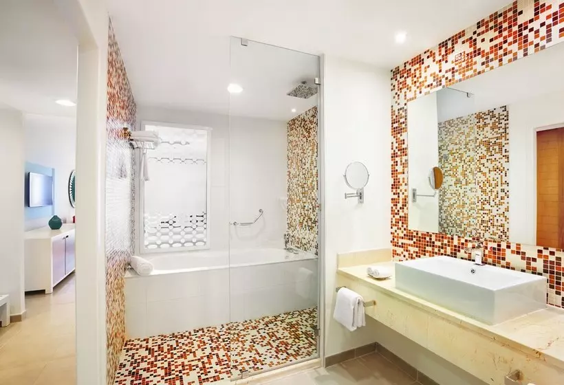 استراحتگاه Playa Vista Azul