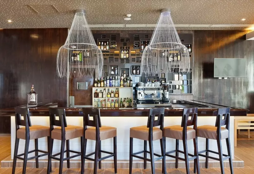 استراحتگاه Playa Vista Azul