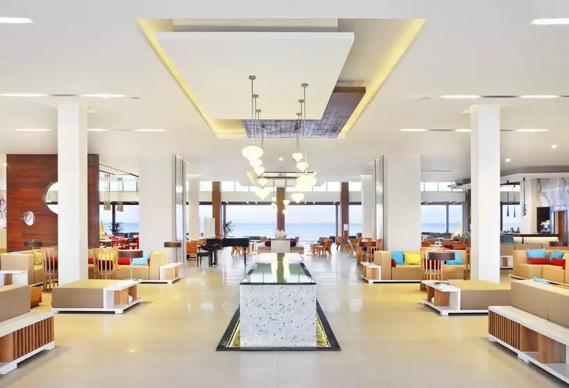 استراحتگاه Playa Vista Azul