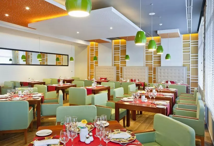 استراحتگاه Playa Vista Azul