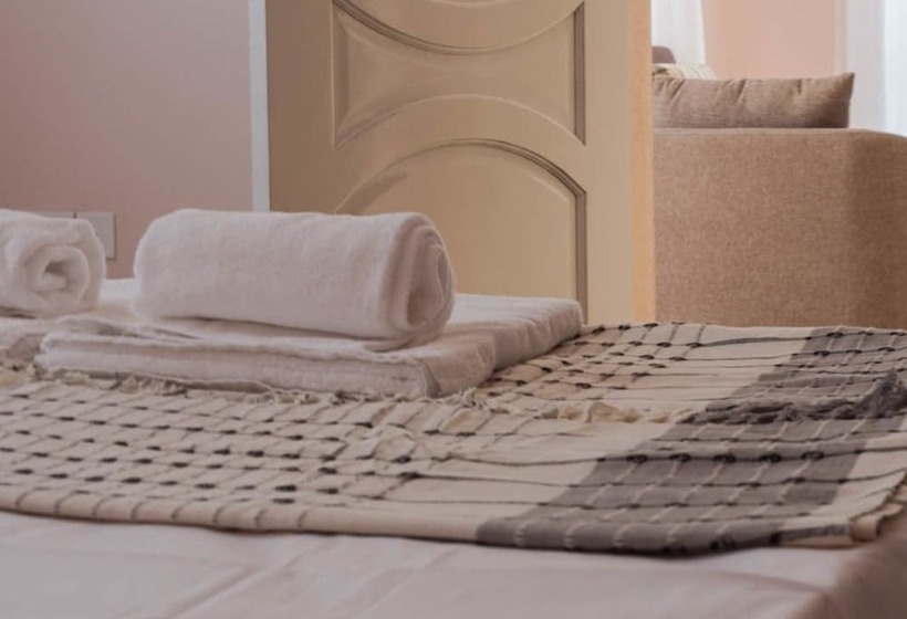 בית מלון כפרי Green Turaco