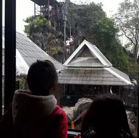 Hotelli Him Doy Muang Pan