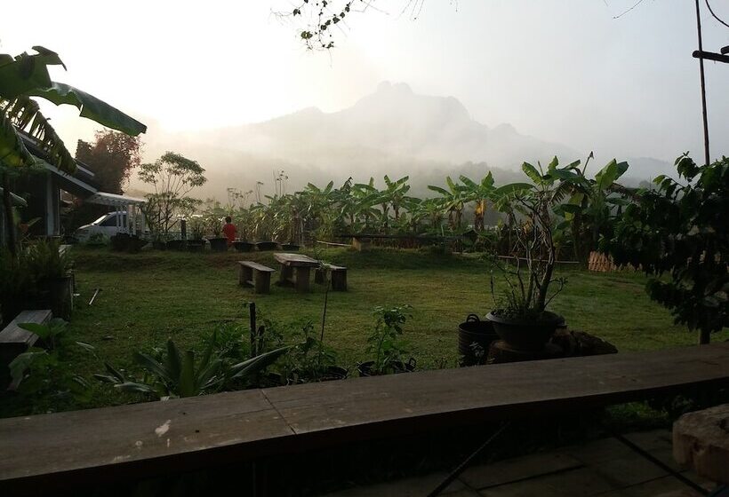 Szálloda Him Doy Muang Pan