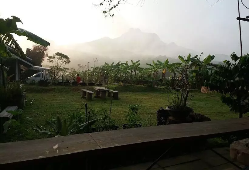 Hotelli Him Doy Muang Pan