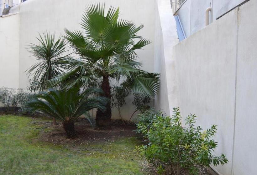 B&b Hotel Marseille Centre La Joliette