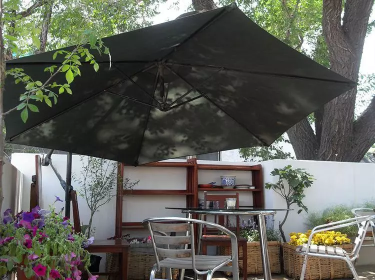 تختخواب و صبحانه Hutongren Creative Culture