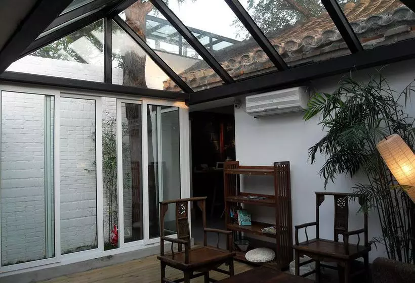 تختخواب و صبحانه Hutongren Creative Culture