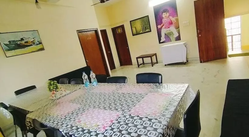 Nocleg ze śniadaniem Next Generation Ad 255 Sect 1