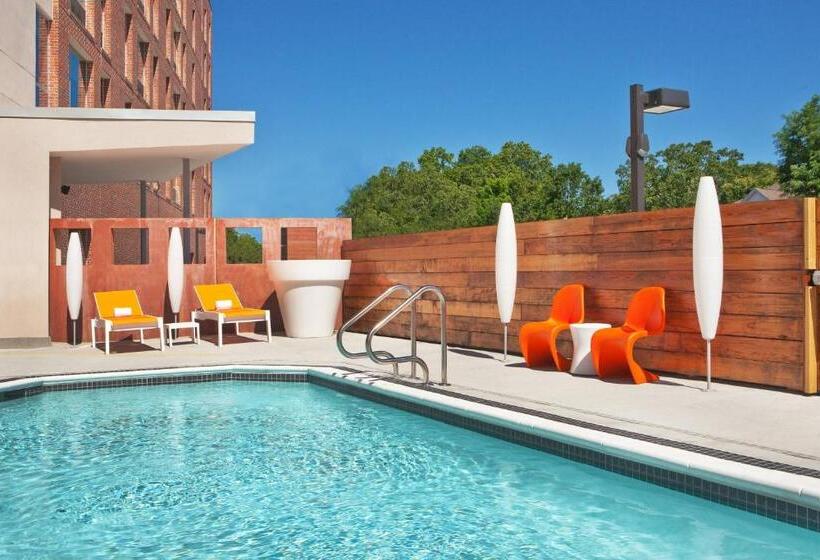 ホテル Aloft Raleigh