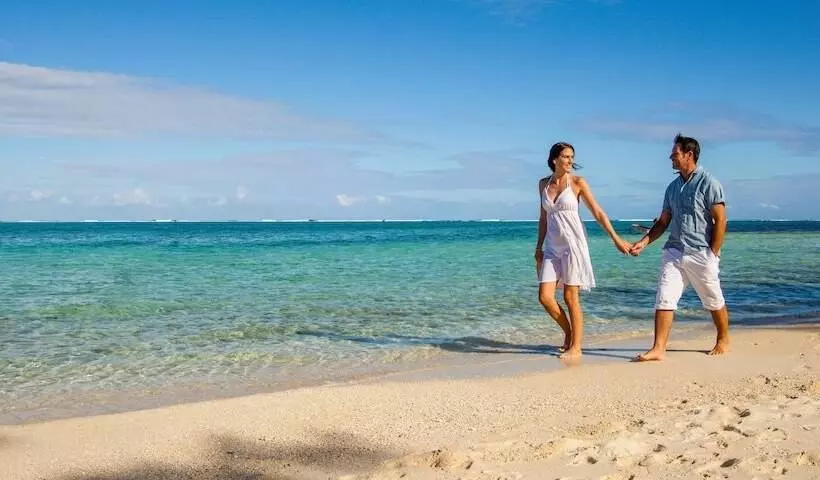 هتل Astroea Beach