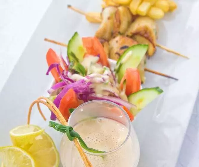 هتل Astroea Beach