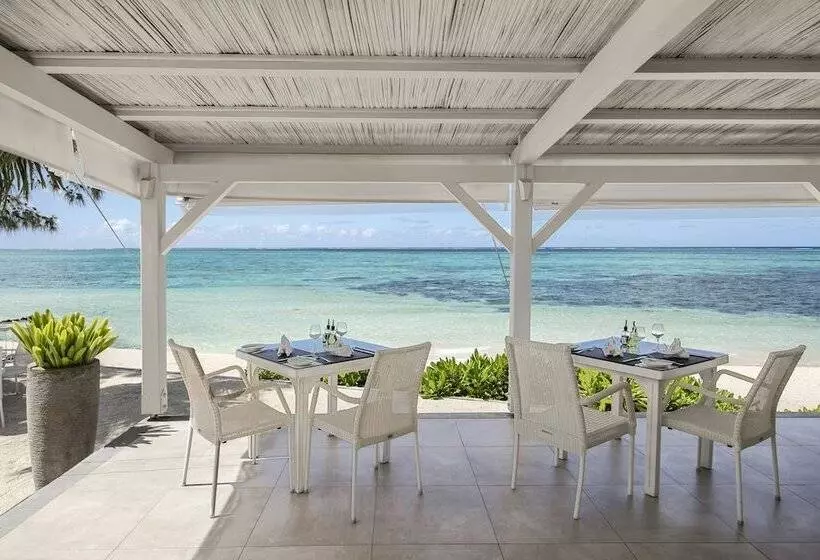 هتل Astroea Beach