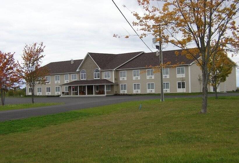 فندق Auberge Bouctouche Inn & Suites