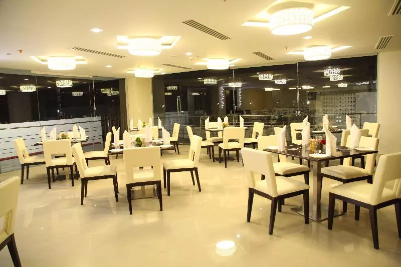 בית מלון כפרי Best Western Tirupati