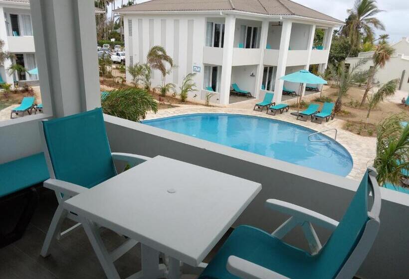 בית מלון כפרי Captain Don's Habitat