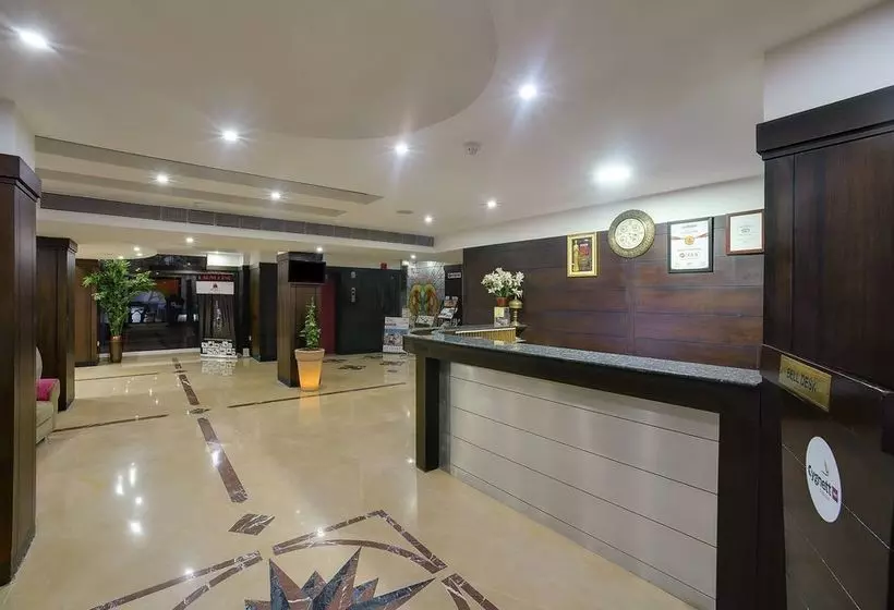 ホテル Cygnett Inn Guwahati