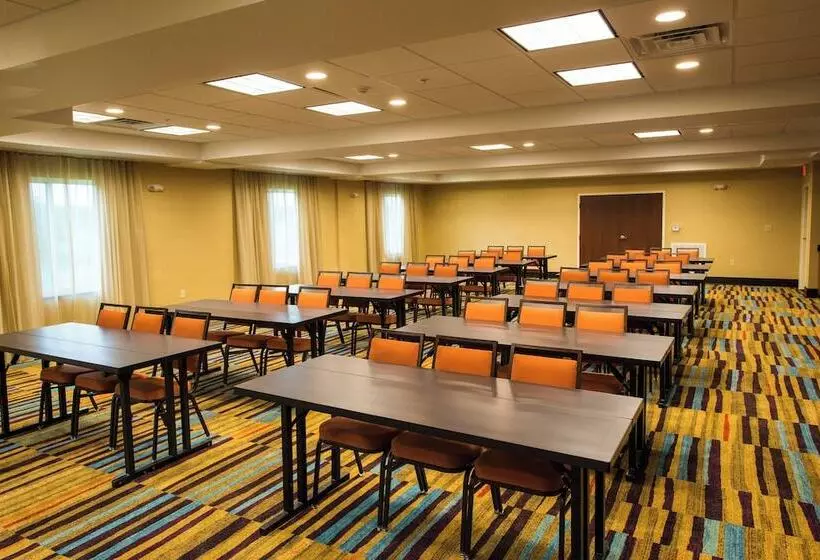 בית מלון כפרי Fairfield Inn & Suites By Marriott Atmore